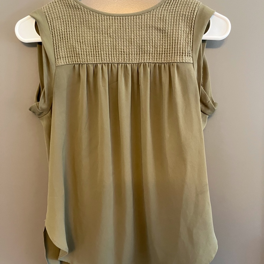 Loft flowy green tank top- XS petite